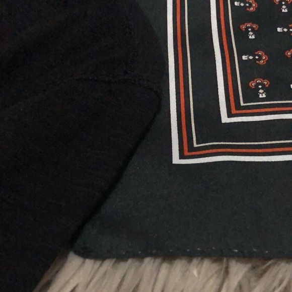 Vintage Damon Scarf-Made in Italy-Polyester-18x18-Green&Red - Picture 4 of 11